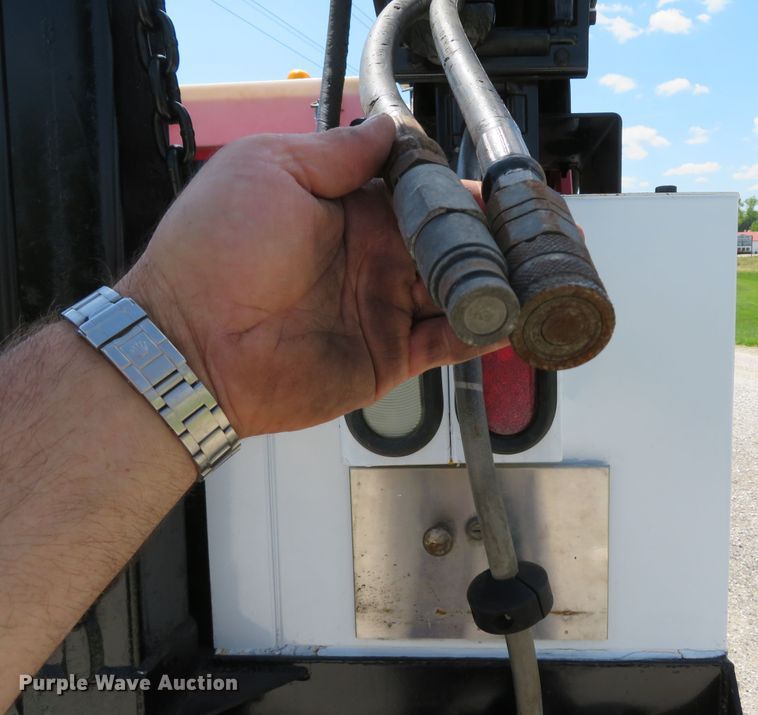 image for item DI2187 2012 Ford F550 Super Duty XL Crew Cab utility bed truck with crane