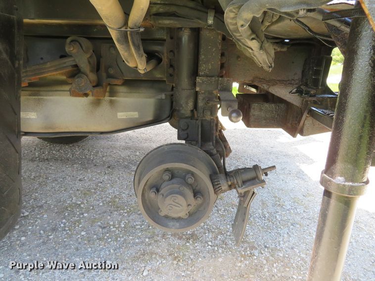 image for item DI2187 2012 Ford F550 Super Duty XL Crew Cab utility bed truck with crane