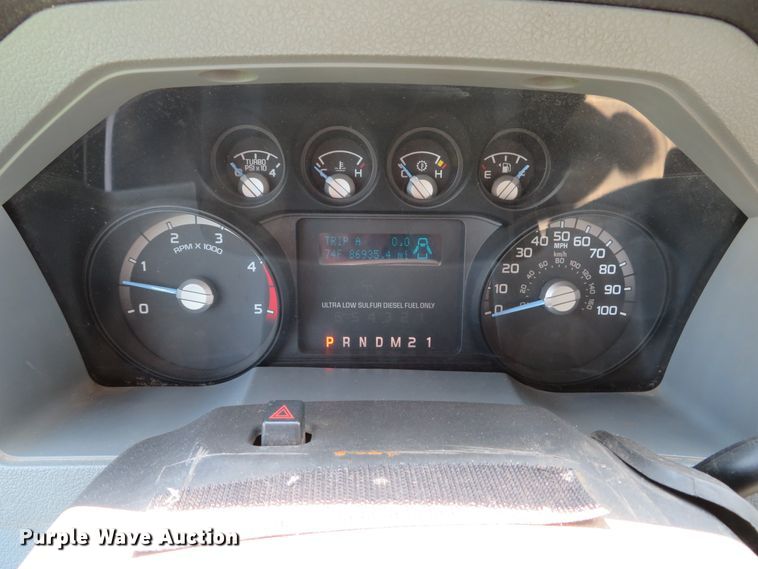 image for item DI2187 2012 Ford F550 Super Duty XL Crew Cab utility bed truck with crane