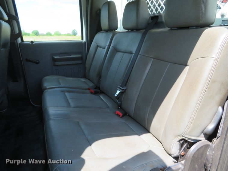 image for item DI2187 2012 Ford F550 Super Duty XL Crew Cab utility bed truck with crane