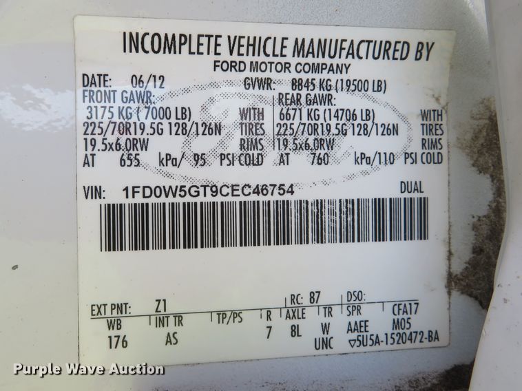 image for item DI2187 2012 Ford F550 Super Duty XL Crew Cab utility bed truck with crane