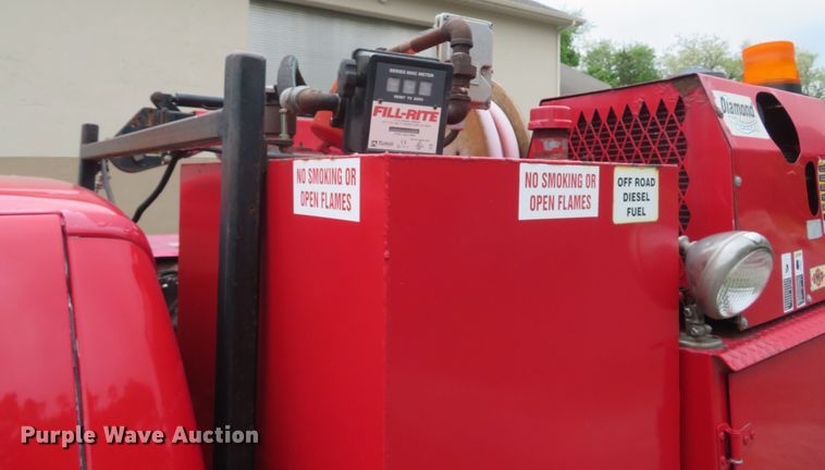 image for item DI2205 2000 Ford F550 Super Duty XL  service truck