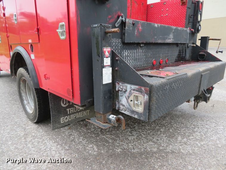 image for item DI2205 2000 Ford F550 Super Duty XL  service truck