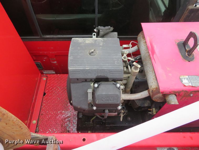 image for item DI2205 2000 Ford F550 Super Duty XL  service truck