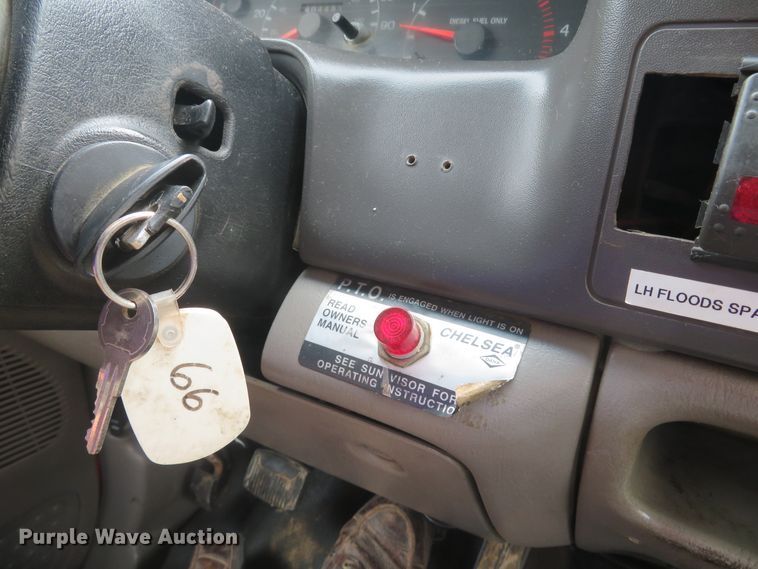 image for item DI2205 2000 Ford F550 Super Duty XL  service truck