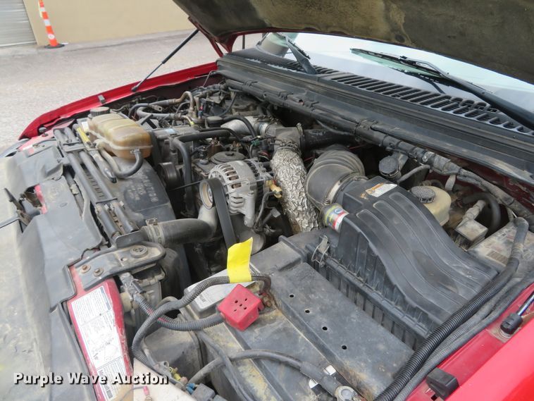 image for item DI2205 2000 Ford F550 Super Duty XL  service truck