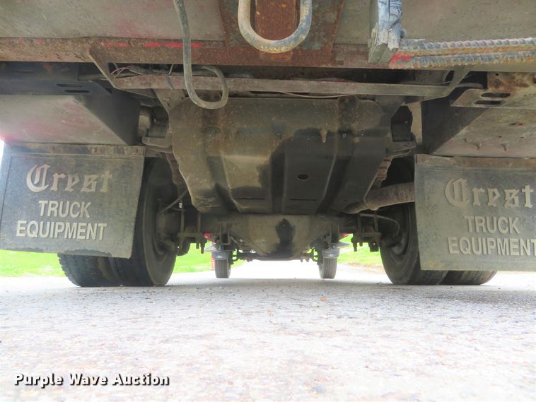 image for item DI2205 2000 Ford F550 Super Duty XL  service truck