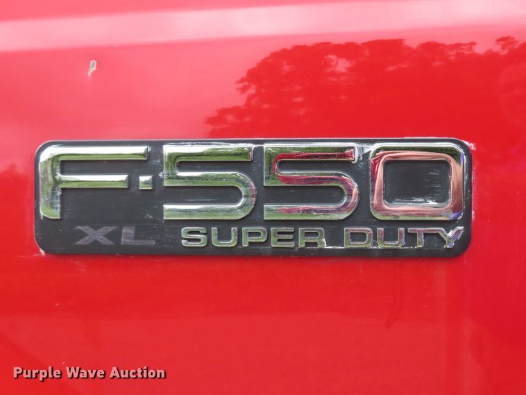 image for item DI2205 2000 Ford F550 Super Duty XL  service truck