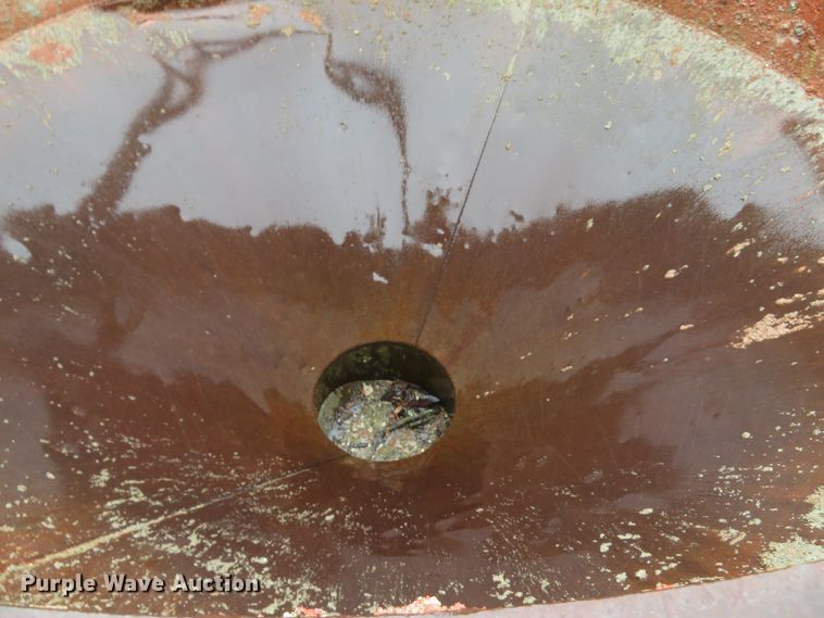 image for item DI2206 Gar-Bro 454-R concrete bucket