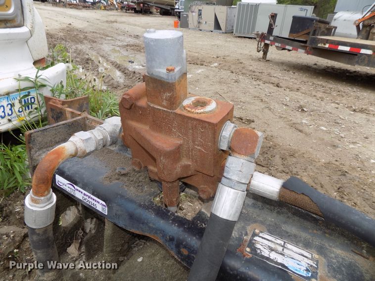 image for item DO9345 Heil 63 Series single ram hoist