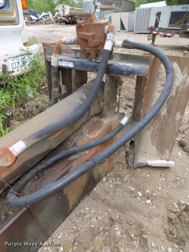 image for item DO9345 Heil 63 Series single ram hoist