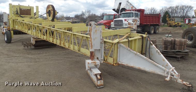 image for item EF9614 Gomaco PAV-65 drum finisher