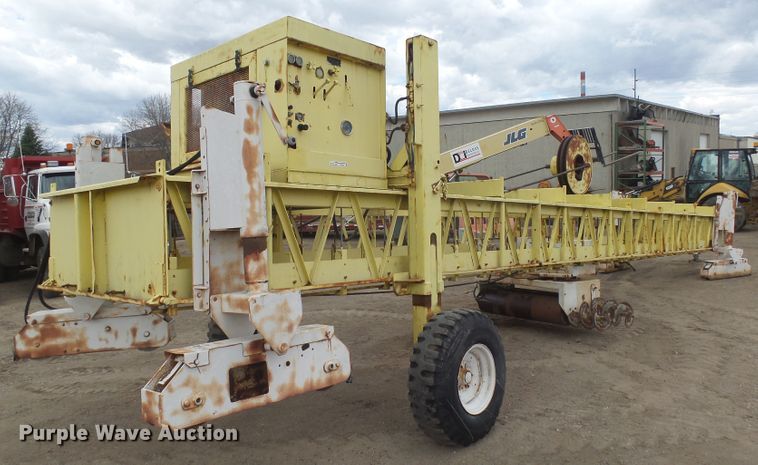 image for item EF9614 Gomaco PAV-65 drum finisher