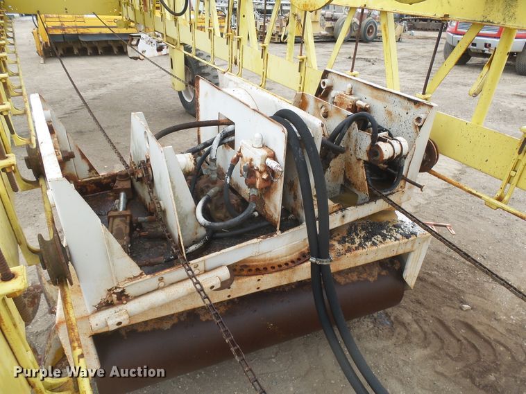 image for item EF9614 Gomaco PAV-65 drum finisher