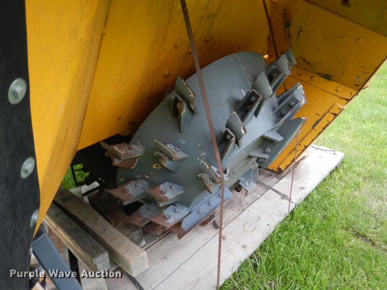 image for item EK9217 2019 Dondi DBR55/F80 double wheel rotary ditcher