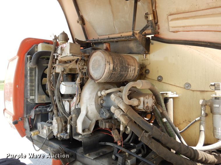 image for item EK9227 1999 JLG 600S  boom lift