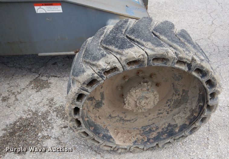 image for item EK9229 1999 Terex TB42  boom lift