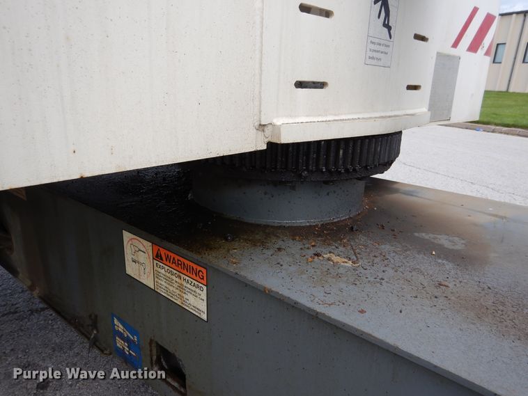 image for item EK9229 1999 Terex TB42  boom lift