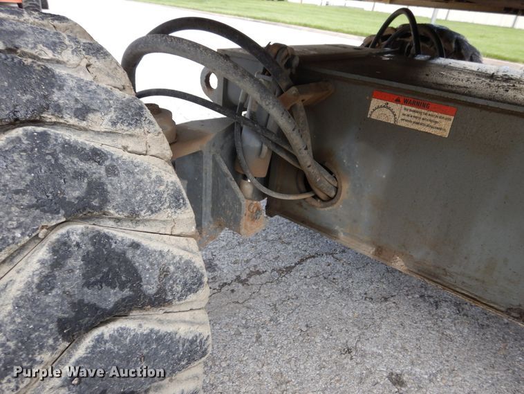 image for item EK9229 1999 Terex TB42  boom lift