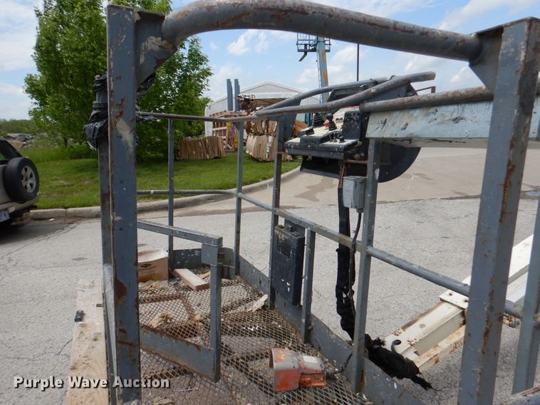 image for item EK9229 1999 Terex TB42  boom lift