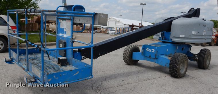 image for item EK9230 1999 Genie S40  boom lift