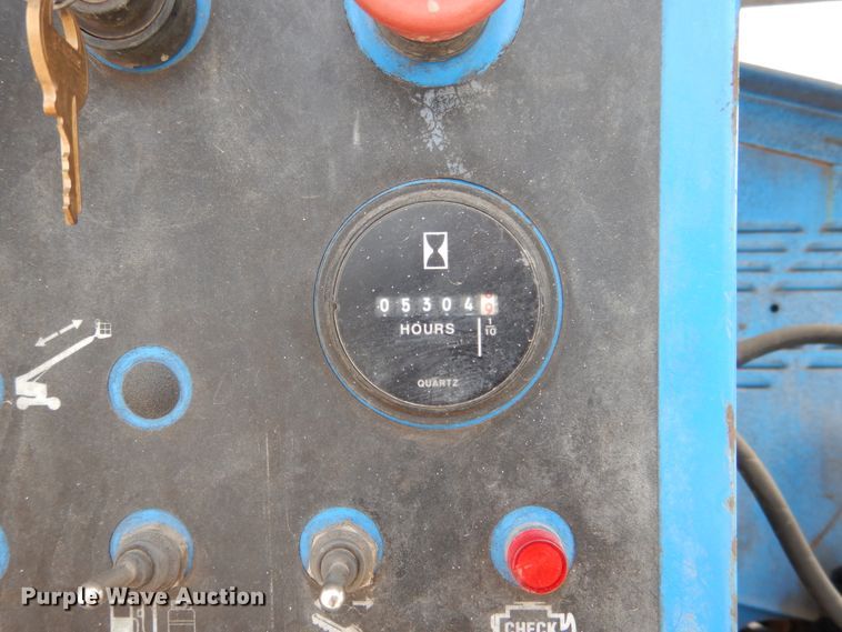 image for item EK9230 1999 Genie S40  boom lift