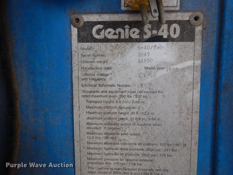 image for item EK9230 1999 Genie S40  boom lift