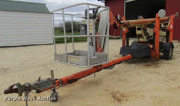 image for item FD9437 2012 JLG T500J  boom lift