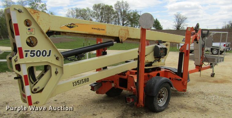 image for item FD9437 2012 JLG T500J  boom lift