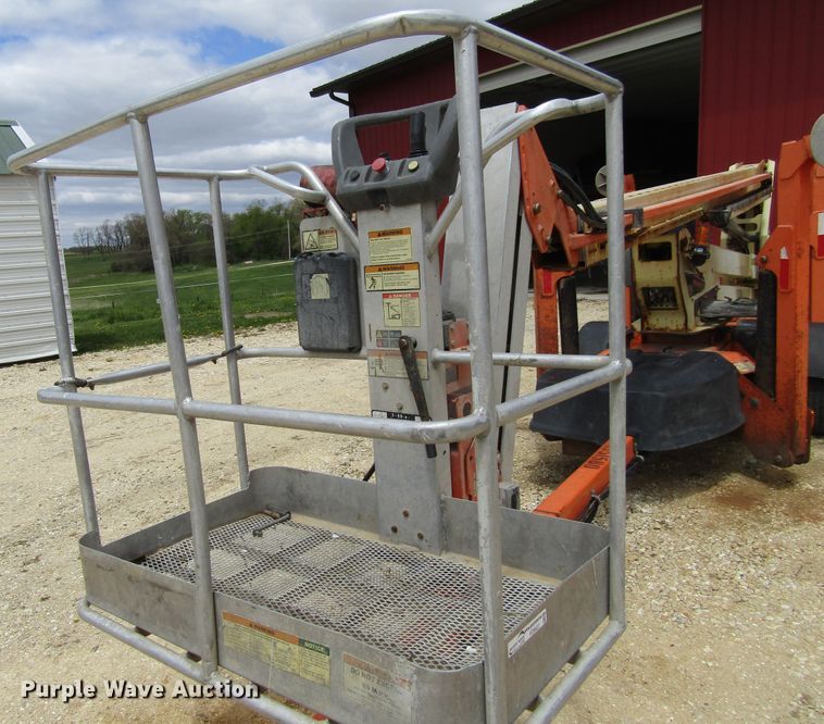 image for item FD9437 2012 JLG T500J  boom lift