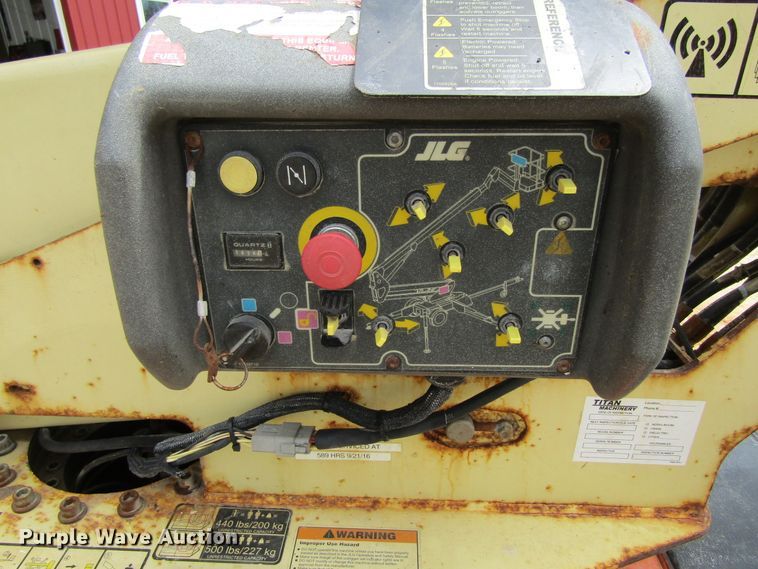 image for item FD9437 2012 JLG T500J  boom lift