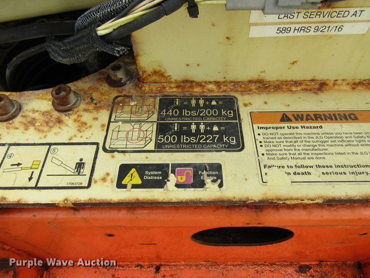 image for item FD9437 2012 JLG T500J  boom lift