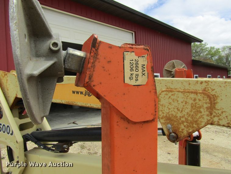 image for item FD9437 2012 JLG T500J  boom lift