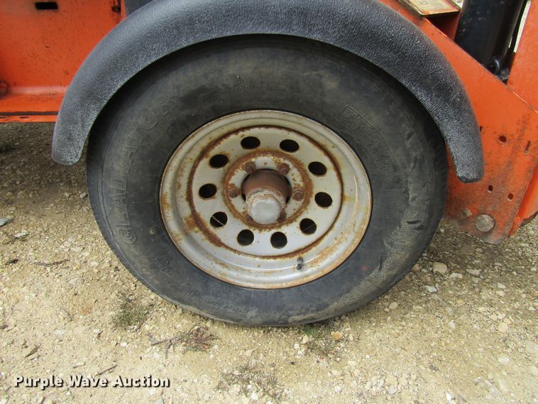 image for item FD9437 2012 JLG T500J  boom lift