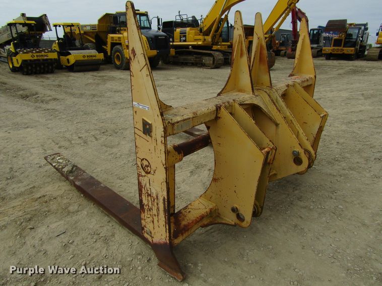 image for item FD9438 Rockland CFHD-WA320-5 pallet forks