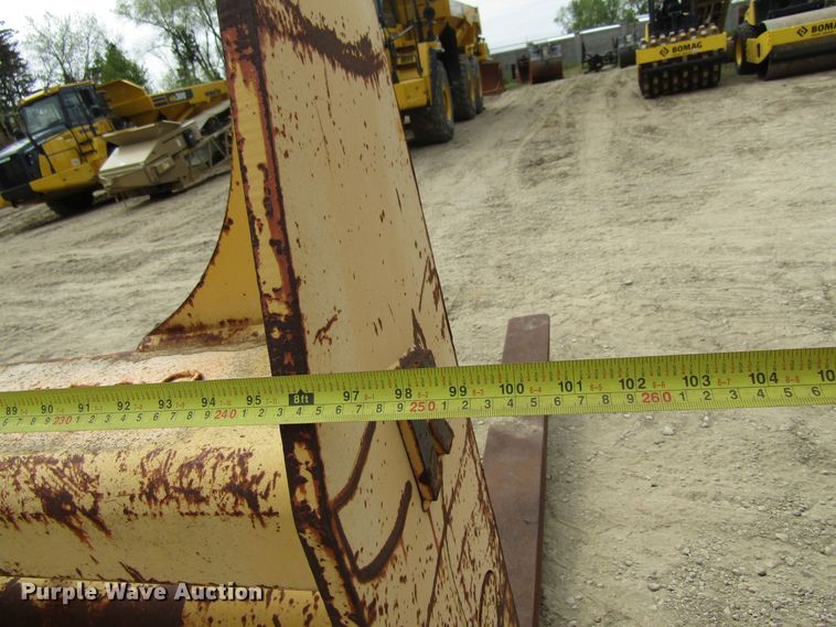 image for item FD9438 Rockland CFHD-WA320-5 pallet forks