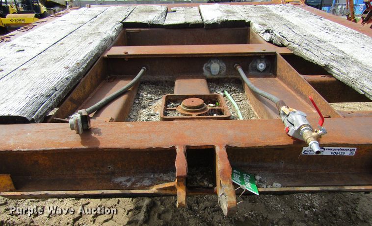 image for item FD9439 1986 Load King lowboy equipment trailer