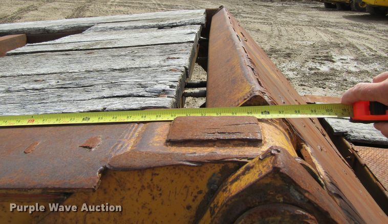 image for item FD9439 1986 Load King lowboy equipment trailer