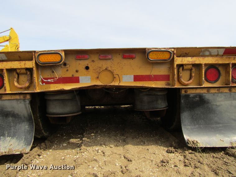 image for item FD9439 1986 Load King lowboy equipment trailer