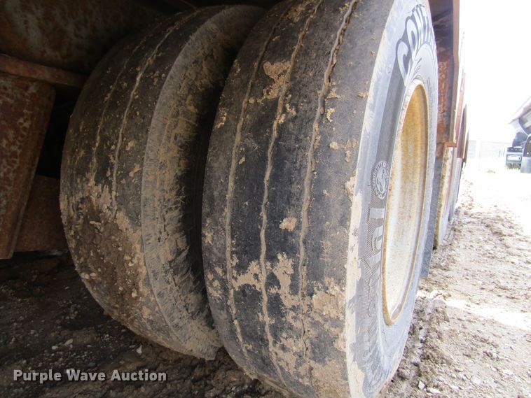 image for item FD9439 1986 Load King lowboy equipment trailer