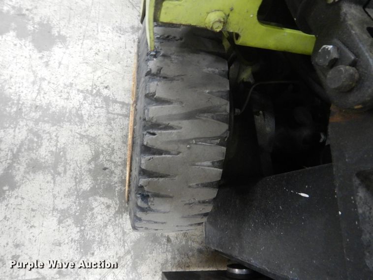 image for item FX9146 Clark GCX15E  forklift