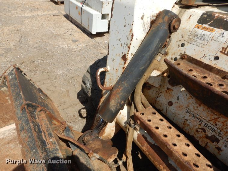 image for item GB9892 2005 Bobcat T300  tracked skid steer loader