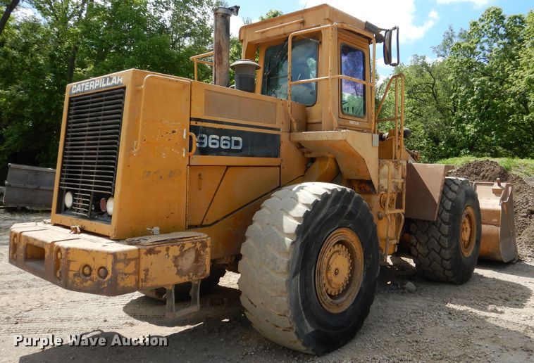 image for item GL9727 1984 Caterpillar 966D  wheel loader