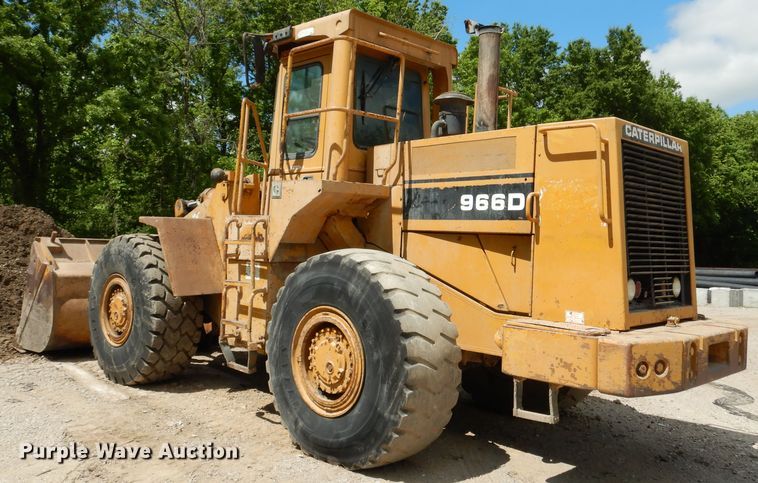 image for item GL9727 1984 Caterpillar 966D  wheel loader