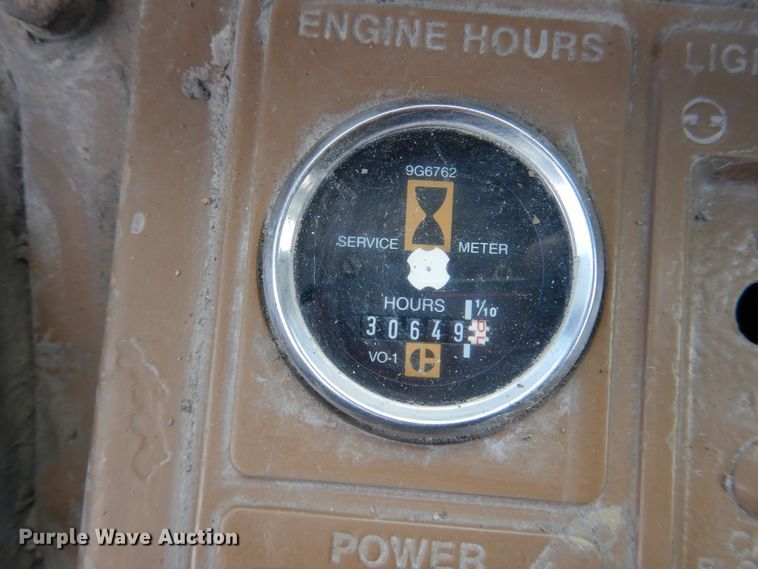 image for item GL9727 1984 Caterpillar 966D  wheel loader