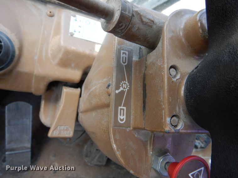 image for item GL9727 1984 Caterpillar 966D  wheel loader