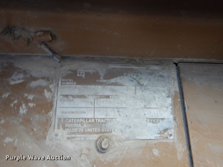 image for item GL9727 1984 Caterpillar 966D  wheel loader