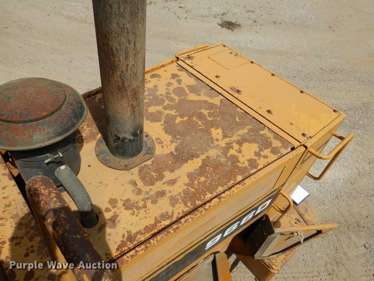 image for item GL9727 1984 Caterpillar 966D  wheel loader