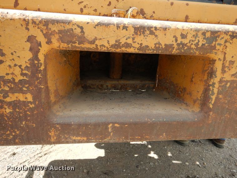 image for item GL9727 1984 Caterpillar 966D  wheel loader