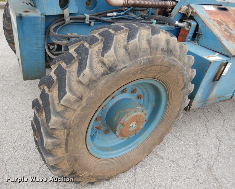 image for item GL9730 2000 Gradall 524D  telehandler